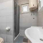 Apartment 2 Bedroom Amazing In *