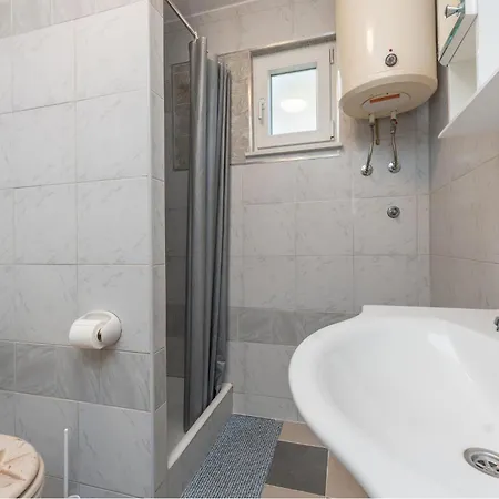 Apartamento Beautiful In With Wifi *